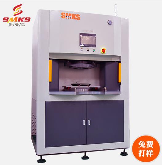 <a href='http://www.yyjdwx.com' target='_blank'><u>流體拋光機(jī)</u></a>使用注意事項(xiàng)