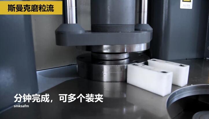 冷鐓模具<a href='http://www.yyjdwx.com' target='_blank'><u>內(nèi)孔拋光</u></a>，<a href='http://www.yyjdwx.com' target='_blank'><u>流體拋光機</u></a>來執(zhí)行